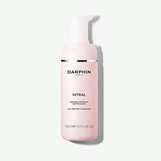 Intral Air Mousse Cleanser